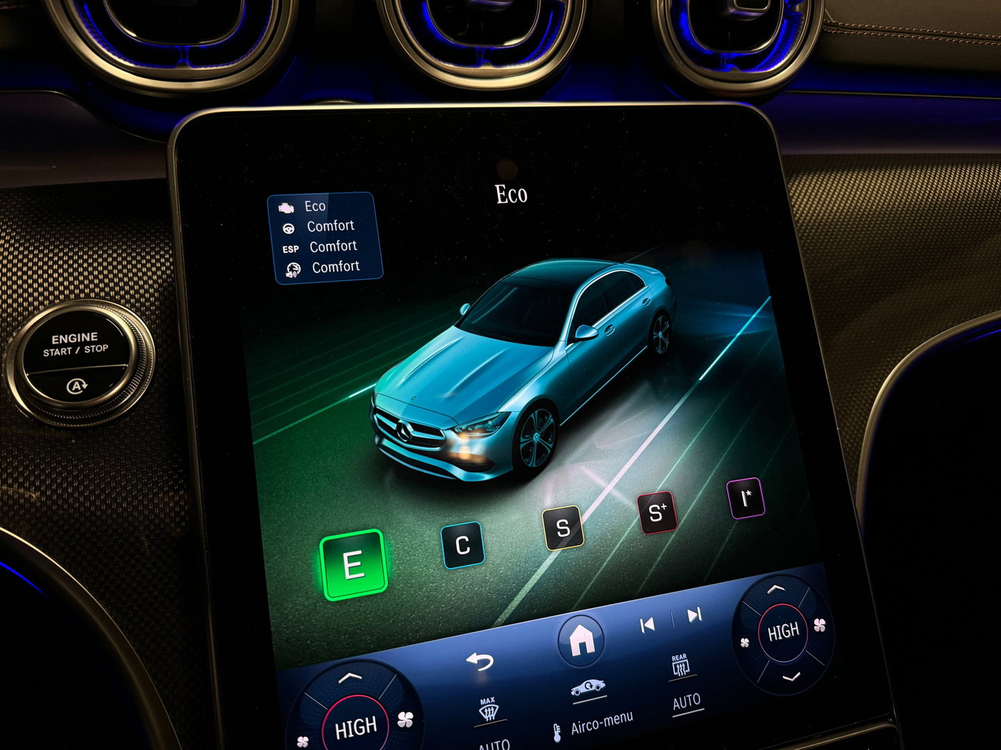 Mercedes-Benz C-Klasse 200 AMG Pano|Keyless|Memory|Burmester