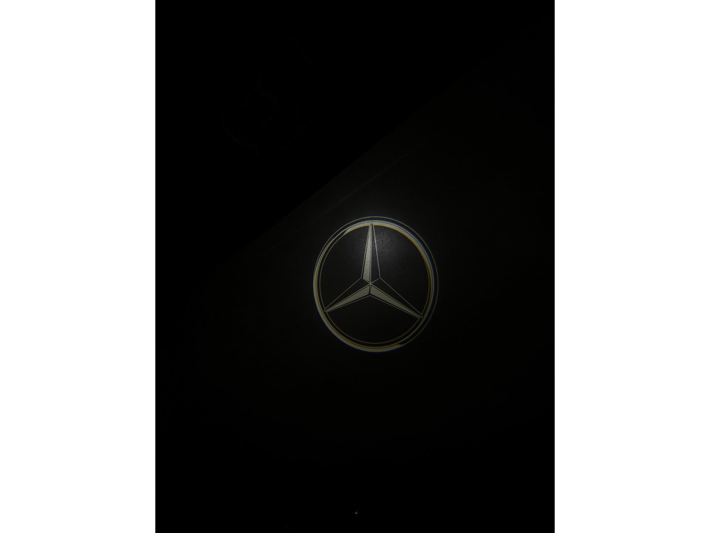 Mercedes-Benz C-Klasse 200 AMG Pano|Keyless|Memory|Burmester