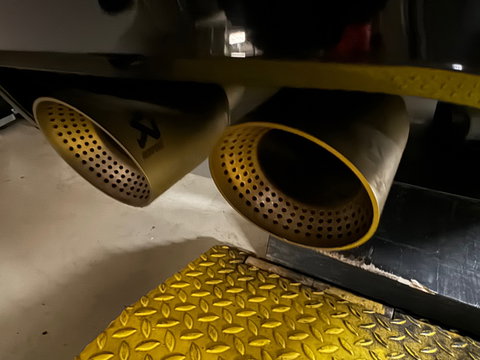 Volkswagen Golf 2.0 TSI R 4M Performance Pano|HuD|H/K|Akrapovic