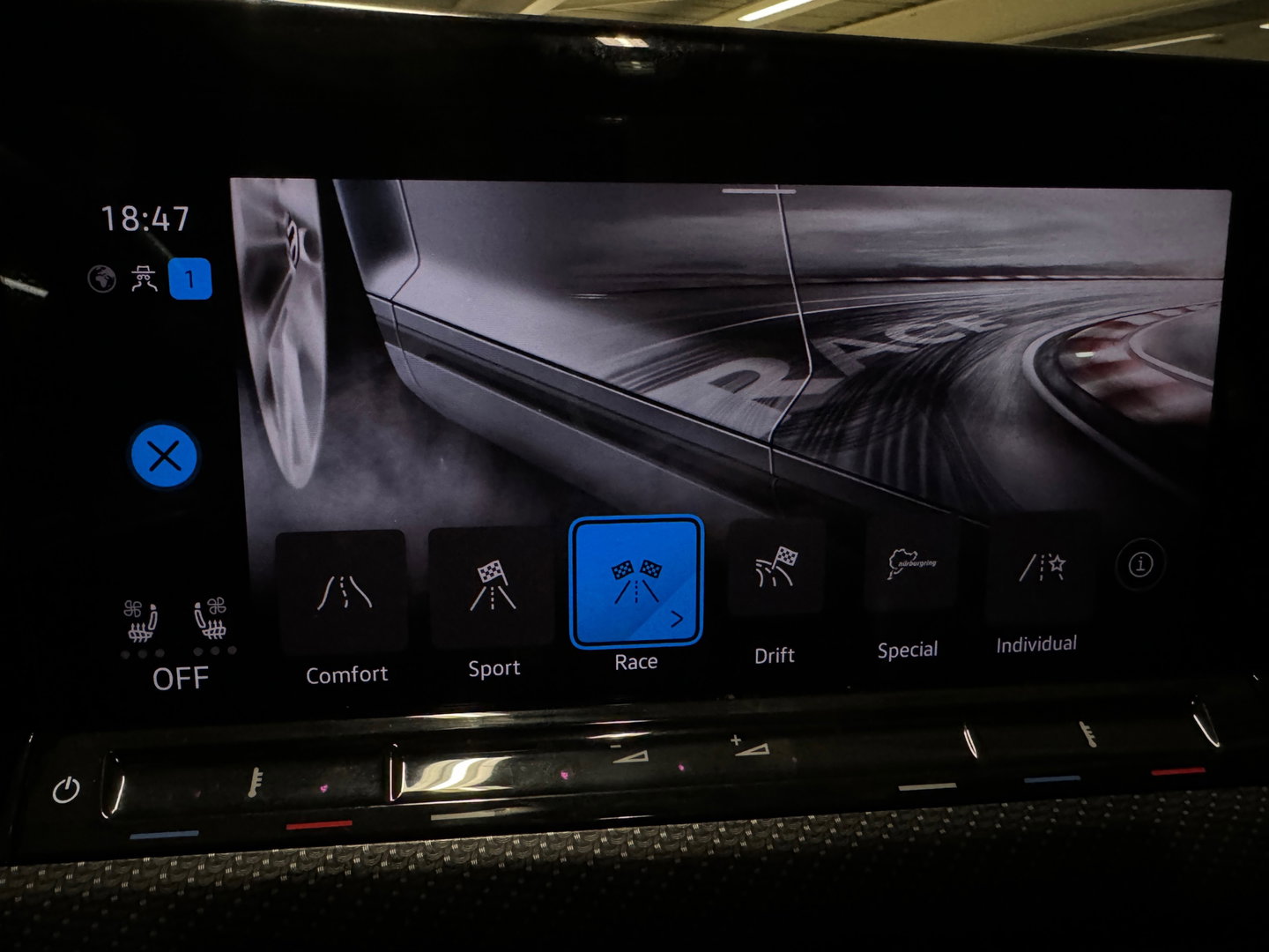 Volkswagen Golf 2.0 TSI R 4M Performance Pano|HuD|H/K|Akrapovic