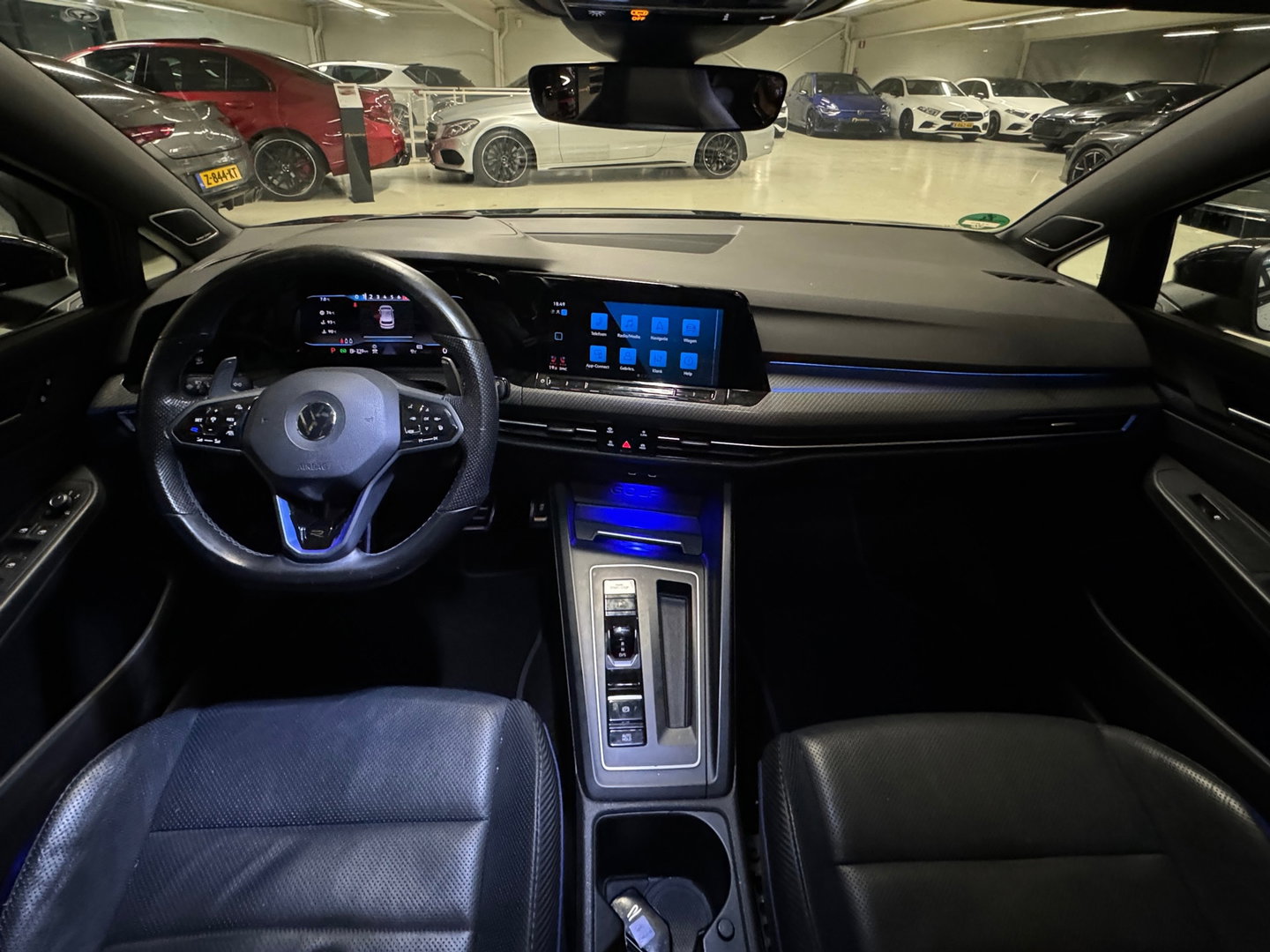 Volkswagen Golf 2.0 TSI R 4M Performance Pano|HuD|H/K|Akrapovic