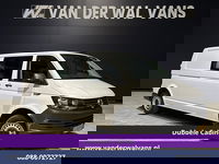 Volkswagen Transporter - 2.0 TDI 150pk L2H1 Dubbele cabine Euro6 Airco | 6-Zits | 2500kg Trekhaak | Navigatie | Cruisecontrol | Apple Carplay, Android Auto, Parkeersensoren