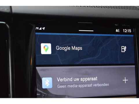 Volvo XC60 T6 Hybride AWD Black Edition | Head-Up Display | Trekhaak | Stoel + Stuur Verwarming | Panoramadak | Pilot-assist |