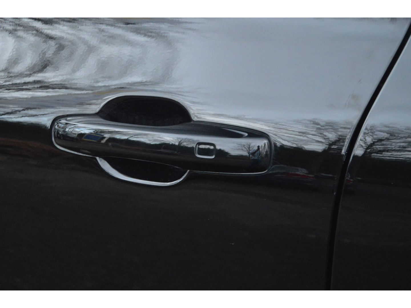 Volvo XC60 T6 Hybride AWD Black Edition | Head-Up Display | Trekhaak | Stoel + Stuur Verwarming | Panoramadak | Pilot-assist |