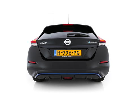 Nissan Leaf Tekna 40 kWh (SOH-83%) (INCL-BTW) *Aut.*LEATHER | FULL-LED | BOSE-AUDIO | TOPVIEW | DAB | KEYLESS | NAVI-FULLMAP | DAB | HEATED-COMFORTSEATS | PRIVACY-GLASS | ADAPTIVE-CRUISE | 17''ALU*