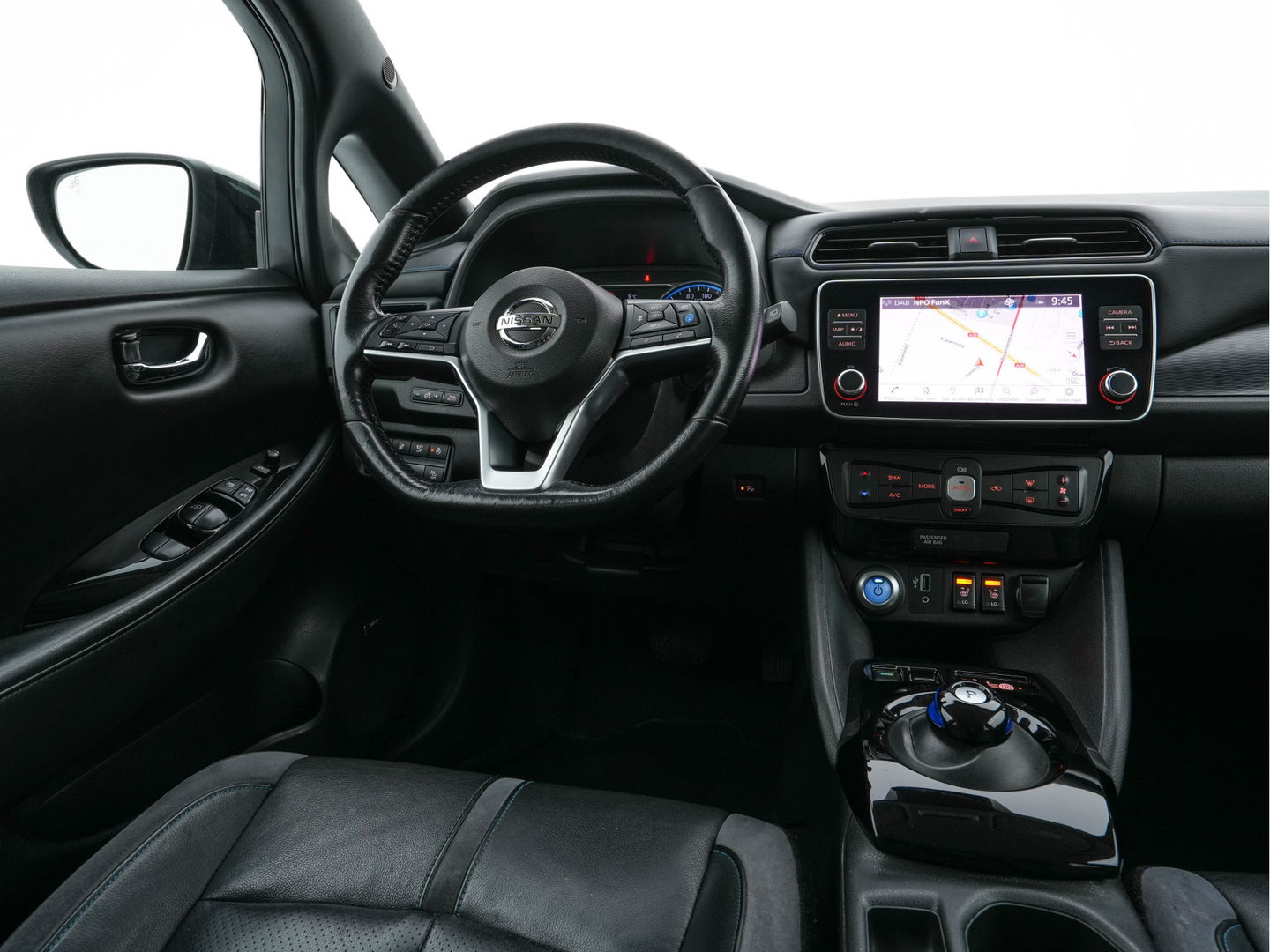 Nissan Leaf Tekna 40 kWh (SOH-83%) (INCL-BTW) *Aut.*LEATHER | FULL-LED | BOSE-AUDIO | TOPVIEW | DAB | KEYLESS | NAVI-FULLMAP | DAB | HEATED-COMFORTSEATS | PRIVACY-GLASS | ADAPTIVE-CRUISE | 17''ALU*