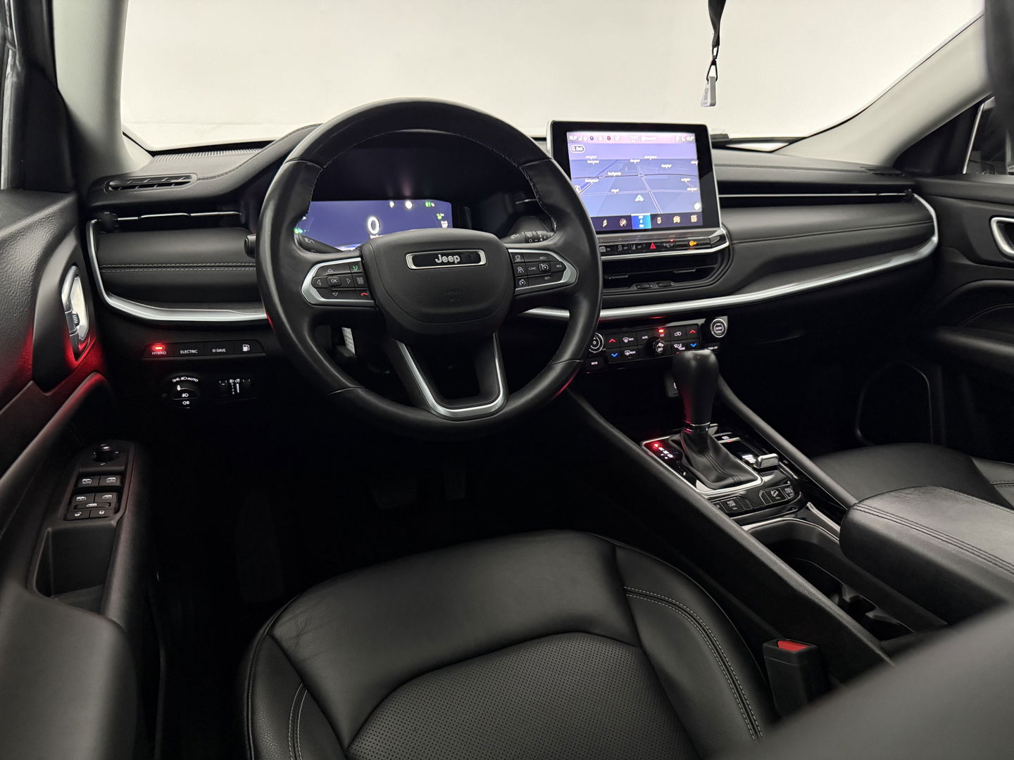 Jeep Compass 4xe 240PK Plug-in Hybrid Electric S | Virtual | Carplay | Camera | LED | Adaptive Cruise | Keyless