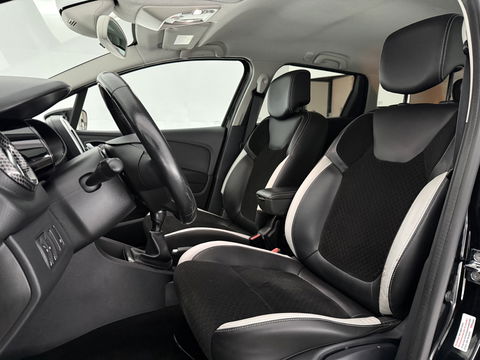 Renault Clio 0.9 TCe | Bose | LED | Clima | Cruise | Camera | Carplay | Trekh. | Stoelverw. | Parkeersens. | NAP