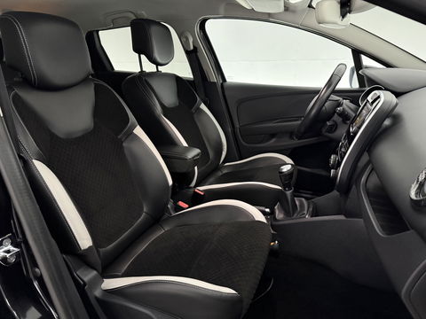 Renault Clio 0.9 TCe | Bose | LED | Clima | Cruise | Camera | Carplay | Trekh. | Stoelverw. | Parkeersens. | NAP