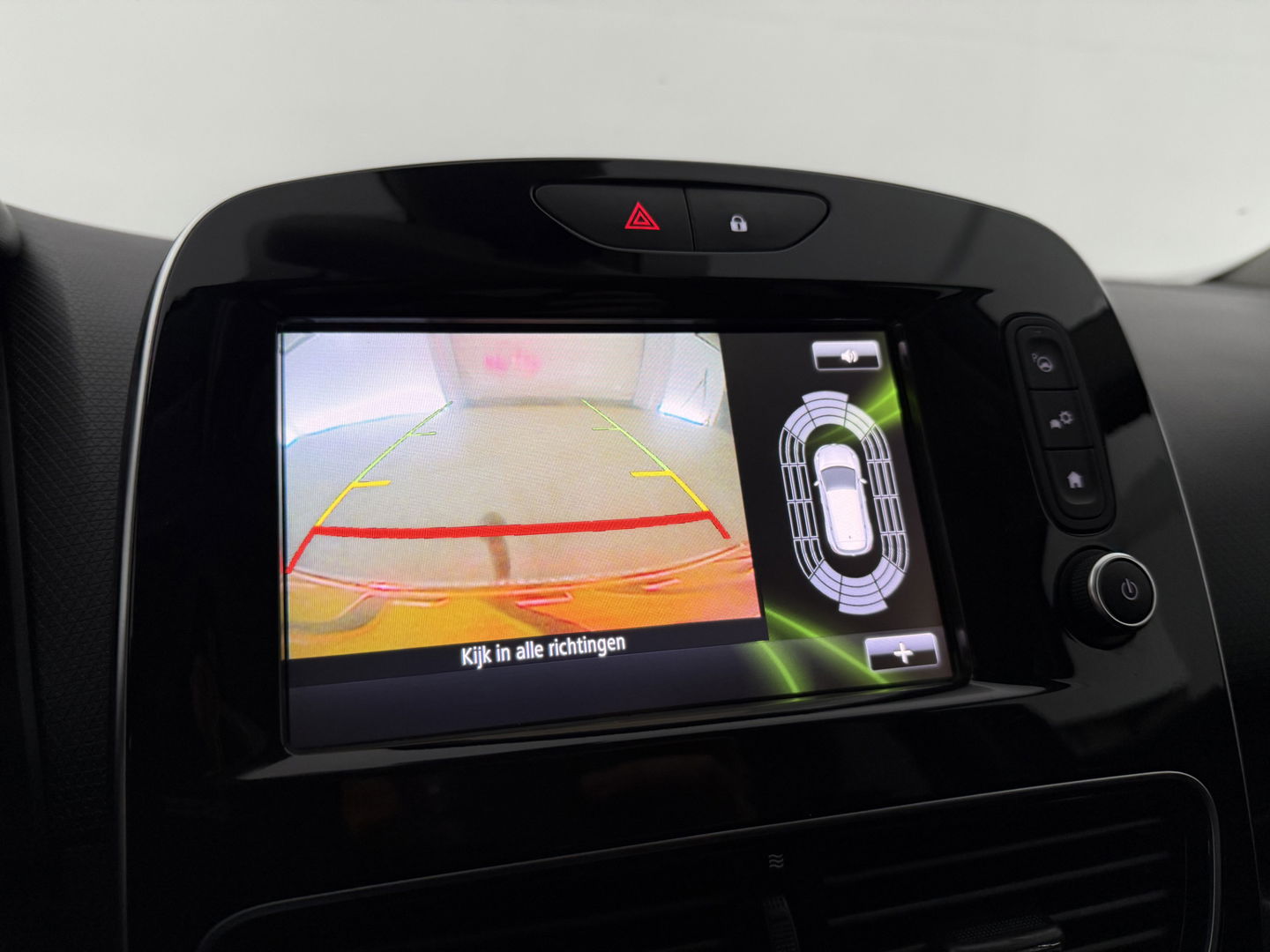 Renault Clio 0.9 TCe | Bose | LED | Clima | Cruise | Camera | Carplay | Trekh. | Stoelverw. | Parkeersens. | NAP