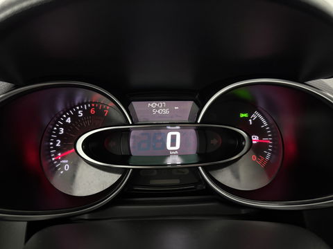 Renault Clio 0.9 TCe | Bose | LED | Clima | Cruise | Camera | Carplay | Trekh. | Stoelverw. | Parkeersens. | NAP