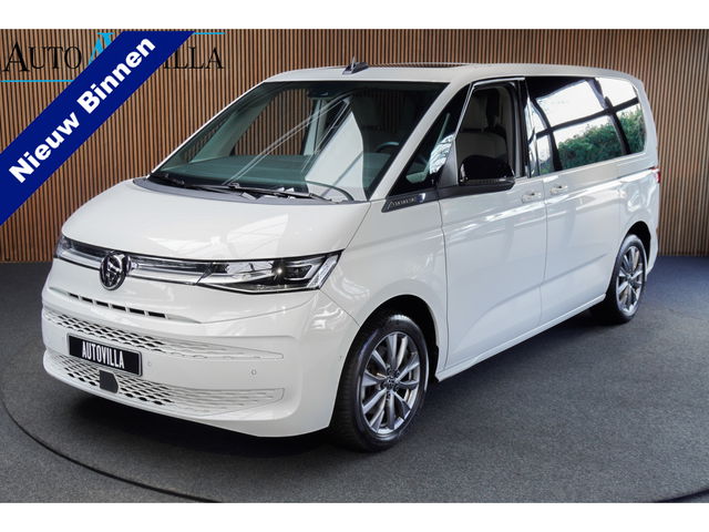 Volkswagen Multivan - 1.4 eHybrid 7p. Pano Navi Camera ACC PDC Elektr. bedienbare schuifdeuren Elektr. bedienbare achterklep Stoelverwarming Climate voor & achter Cruise C. LM velgen Splinternieuw! BTW auto!