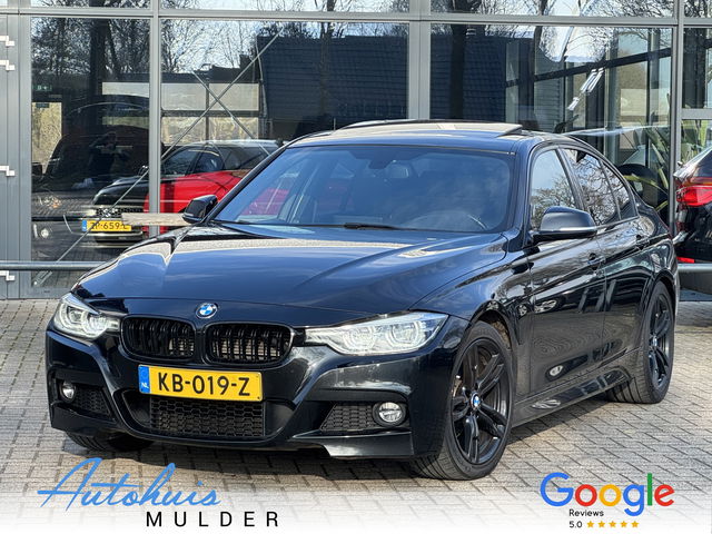 BMW 3 Serie - 330e M-Pakket/Leder/Cruise/Navigatie/Led/ *Storing 2e kachel*
