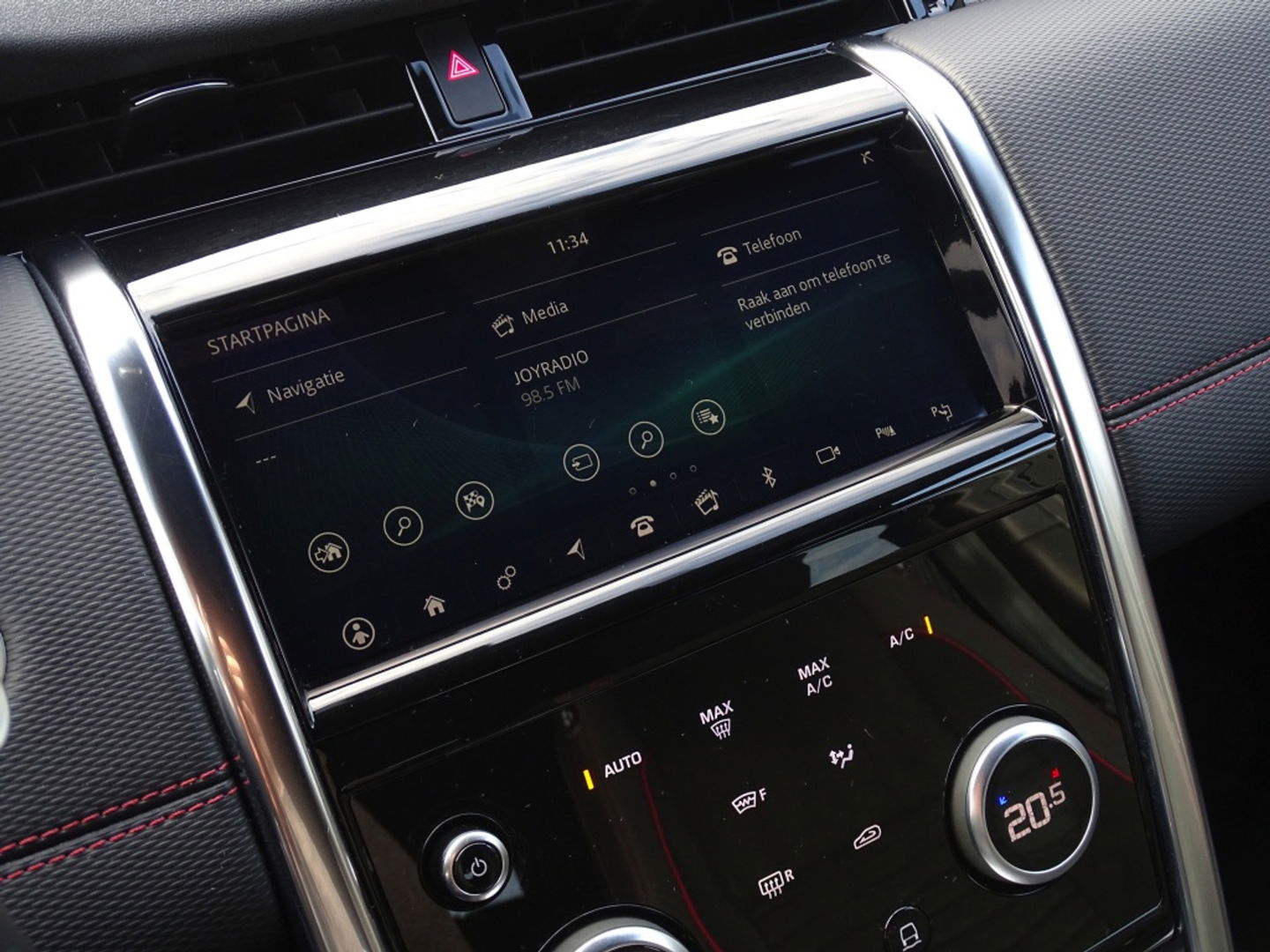 Land Rover Discovery Sport P300e 300PK automaat / R-Dynamic S / LED / 360° camera