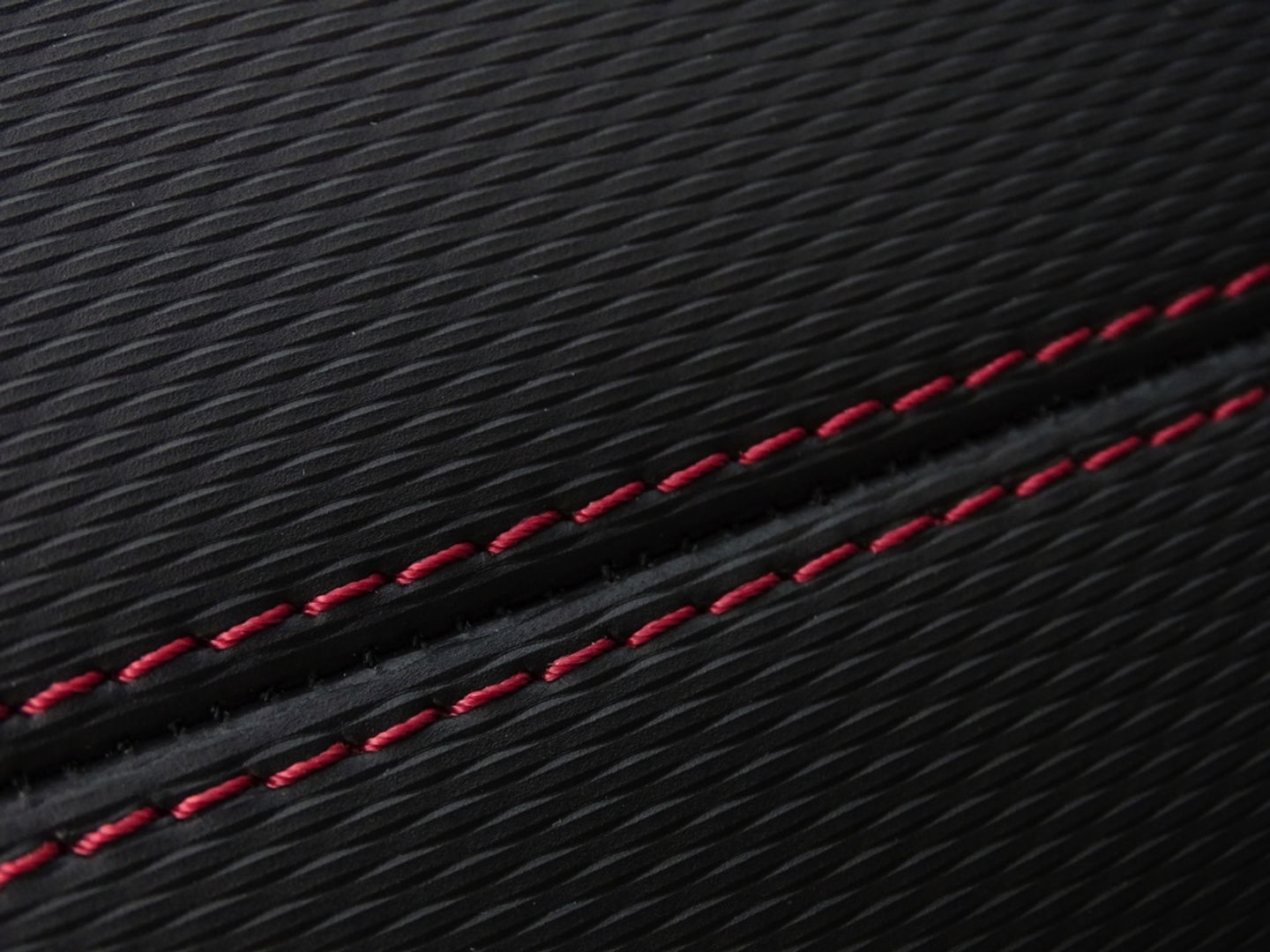 Land Rover Discovery Sport P300e 300PK automaat / R-Dynamic S / LED / 360° camera