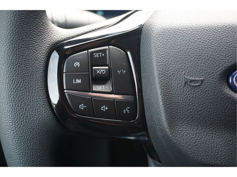 Ford E-Transit Custom 320S 218PK 64KWH Trend AUT BPM VRIJ!! Apple CP / Android A, LED, 2300KG Trekgewicht NR. EC02