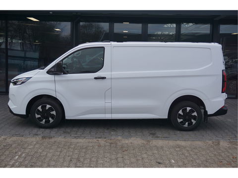 Ford E-Transit Custom 320S 218PK 64KWH Trend AUT BPM VRIJ!! Apple CP / Android A, LED, 2300KG Trekgewicht NR. EC02