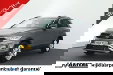 Volkswagen T-Roc - 1.5 TSI 150pk DSG Life Edition Trekhaak Stoelverwarming Camera Keyless Led Navigatie