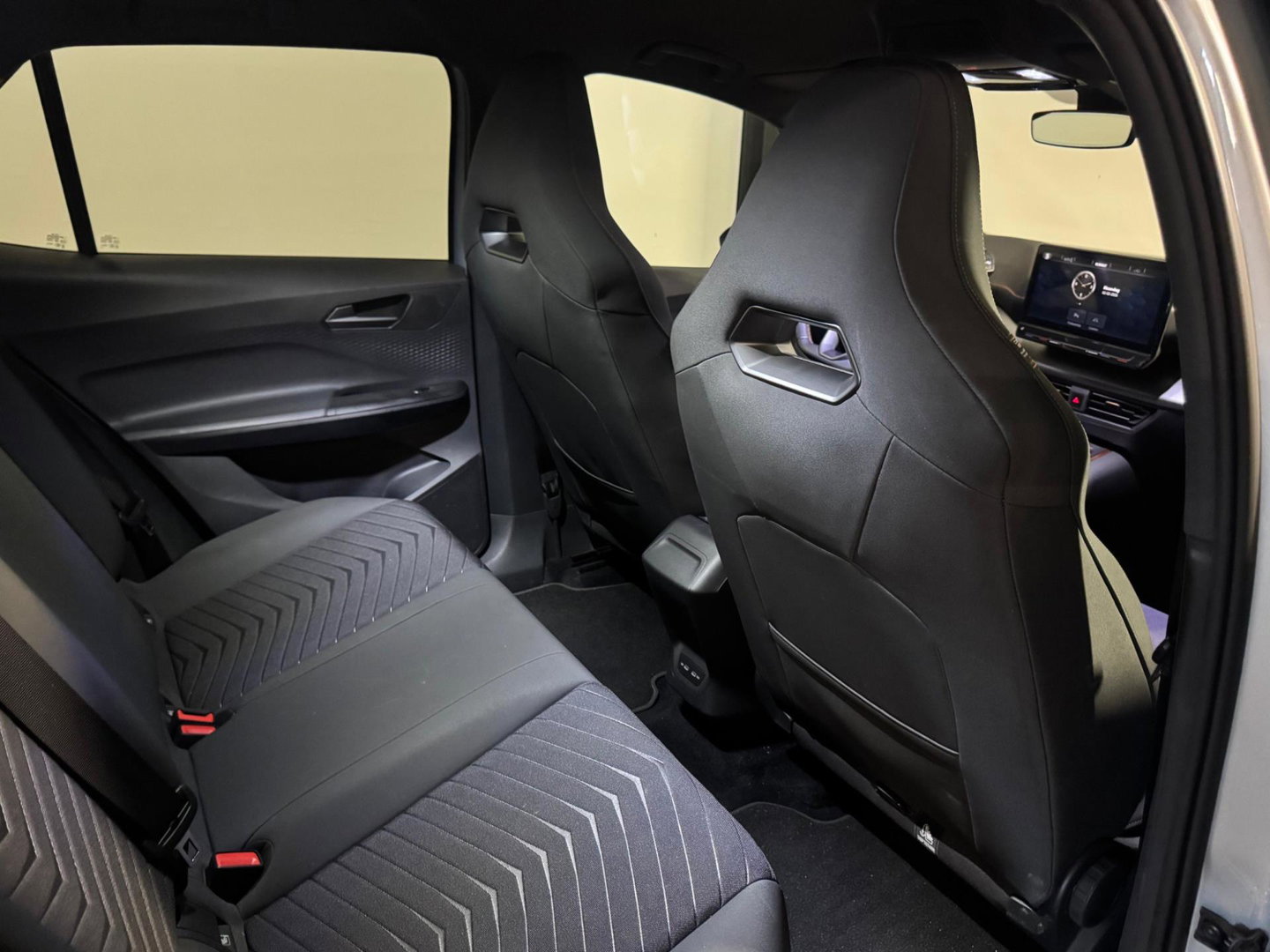 CUPRA Born Business 62 kWh KEYLESS CAM