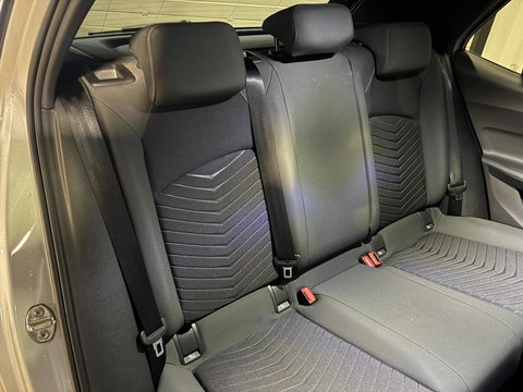 CUPRA Born Business 62 kWh KEYLESS CAM