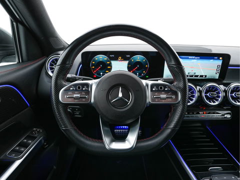 Mercedes-Benz GLB 200 d ( VAN ) Premium AMG-Sport-Pack Aut. *LEATHER-MICROFIBRE | FULL-LED | AMBIENT-LIGHT | WIDE-SCREEN-DIGICOCKPIT | HEATED-SPORTSEATS | KEYLESS | NAVI-FULLMAP | DAB+ | ECC | PDC | CRUISE | 19''ALU*