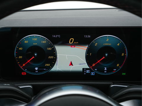 Mercedes-Benz GLB 200 d ( VAN ) Premium AMG-Sport-Pack Aut. *LEATHER-MICROFIBRE | FULL-LED | AMBIENT-LIGHT | WIDE-SCREEN-DIGICOCKPIT | HEATED-SPORTSEATS | KEYLESS | NAVI-FULLMAP | DAB+ | ECC | PDC | CRUISE | 19''ALU*