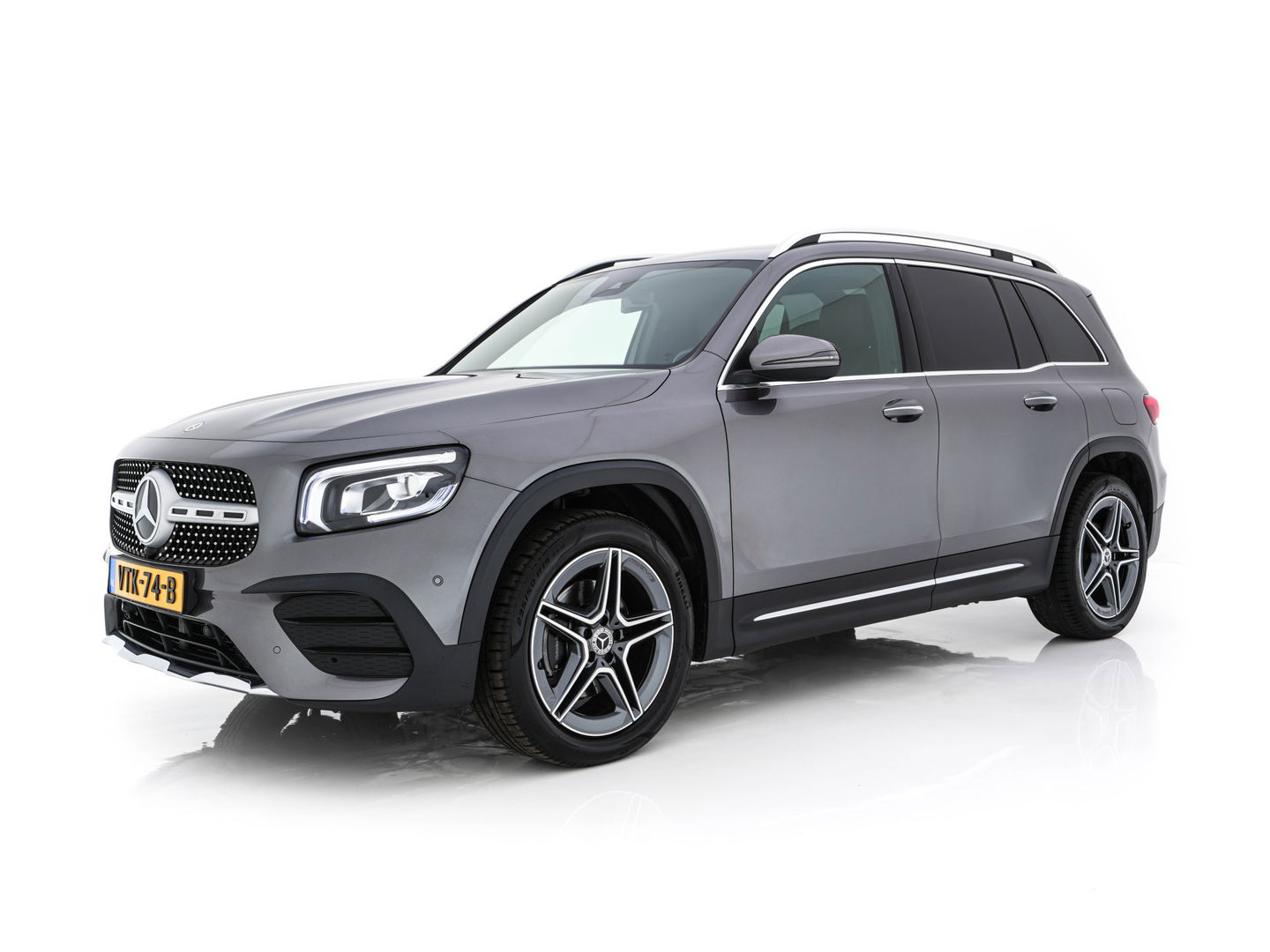 Mercedes-Benz GLB 200 d ( VAN ) Premium AMG-Sport-Pack Aut. *LEATHER-MICROFIBRE | FULL-LED | AMBIENT-LIGHT | WIDE-SCREEN-DIGICOCKPIT | HEATED-SPORTSEATS | KEYLESS | NAVI-FULLMAP | DAB+ | ECC | PDC | CRUISE | 19''ALU*
