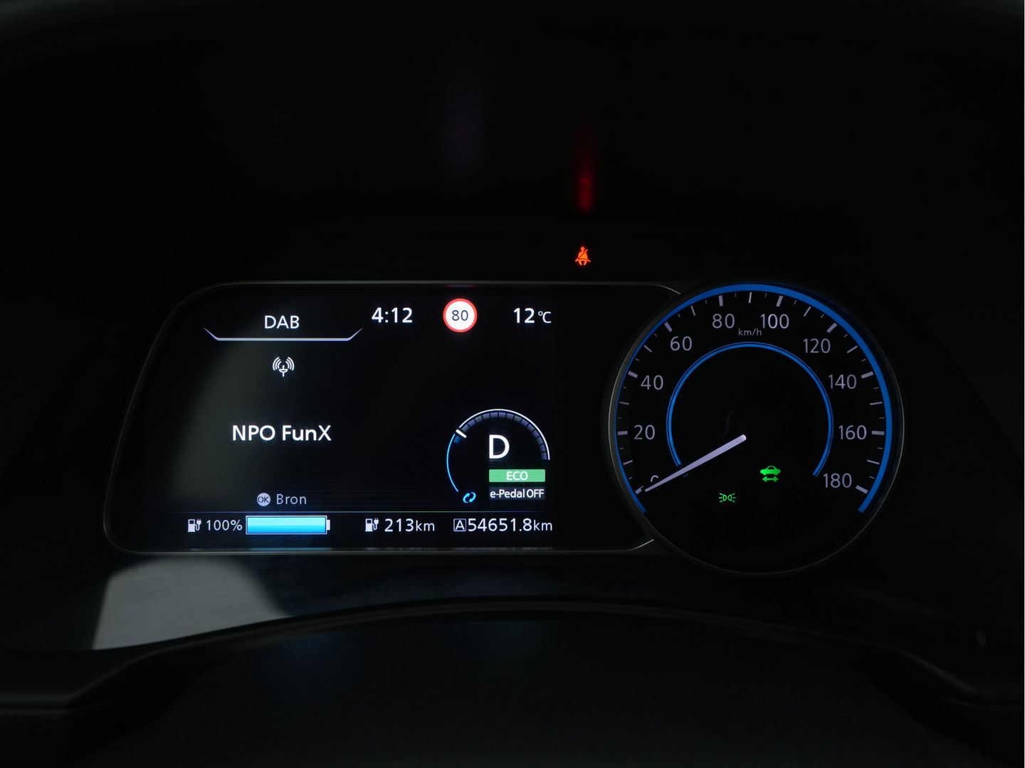 Nissan Leaf Tekna 40 kWh (SOH-83%) (INCL-BTW) *Aut.*LEATHER | FULL-LED | BOSE-AUDIO | TOPVIEW | DAB | KEYLESS | NAVI-FULLMAP | DAB | HEATED-COMFORTSEATS | PRIVACY-GLASS | ADAPTIVE-CRUISE | 17''ALU*