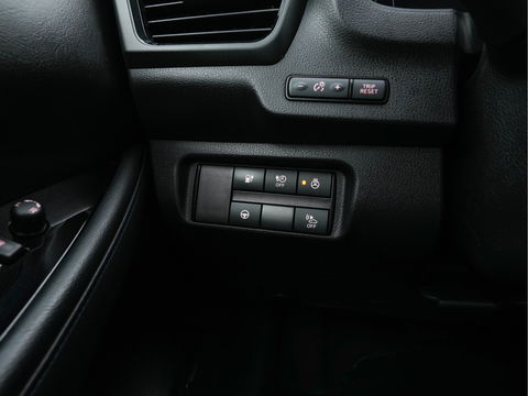 Nissan Leaf Tekna 40 kWh (SOH-83%) (INCL-BTW) *Aut.*LEATHER | FULL-LED | BOSE-AUDIO | TOPVIEW | DAB | KEYLESS | NAVI-FULLMAP | DAB | HEATED-COMFORTSEATS | PRIVACY-GLASS | ADAPTIVE-CRUISE | 17''ALU*