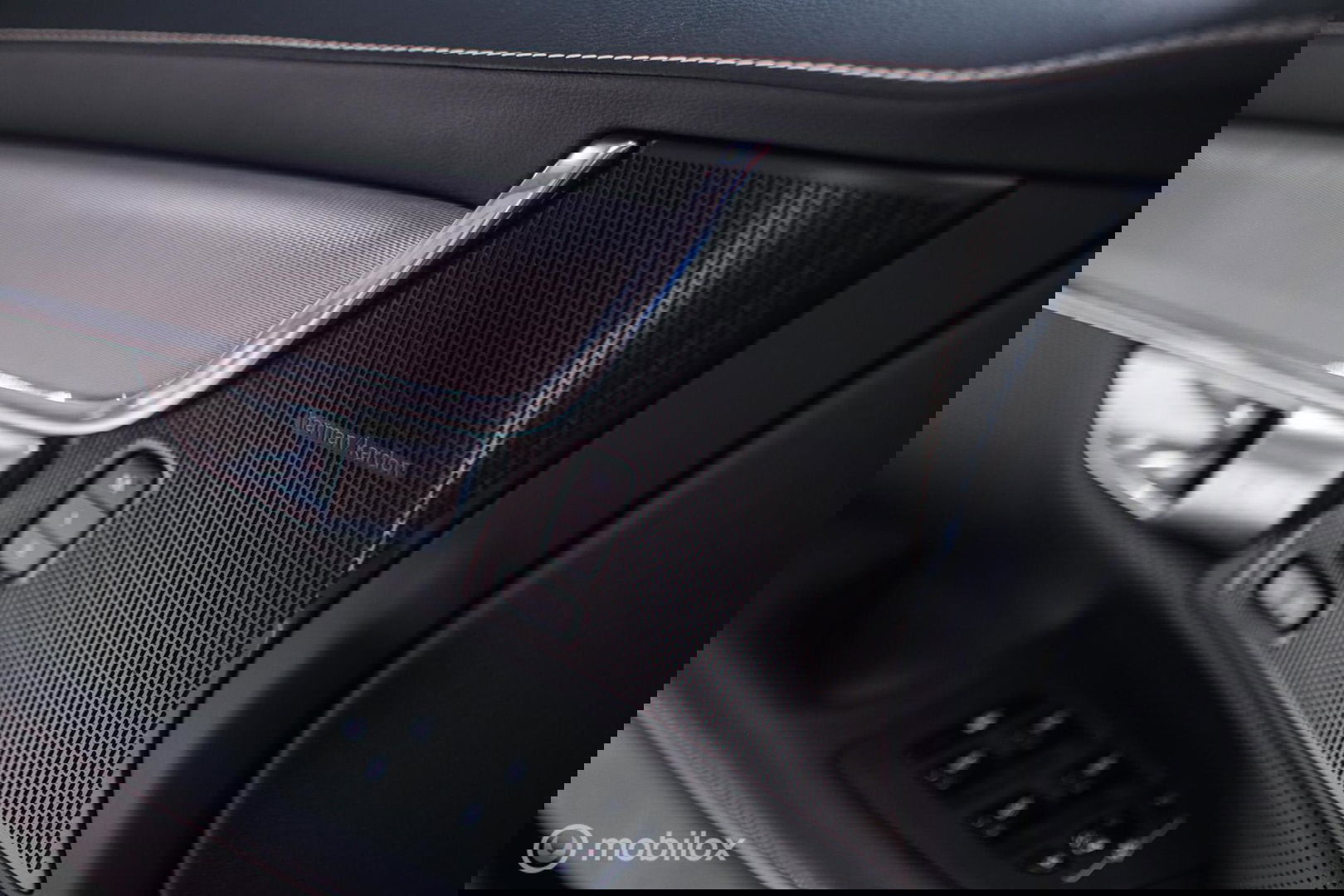 Volvo V90 2.0 T4 R-Design | Harman Kardon | Adaptive | Scandinavian line | Pilot Assist | Camera |HUD | Zonneschermen| Leder | Memory | Pa