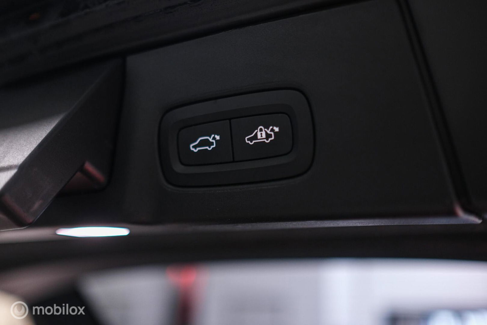 Volvo V90 2.0 T4 R-Design | Harman Kardon | Adaptive | Scandinavian line | Pilot Assist | Camera |HUD | Zonneschermen| Leder | Memory | Pa