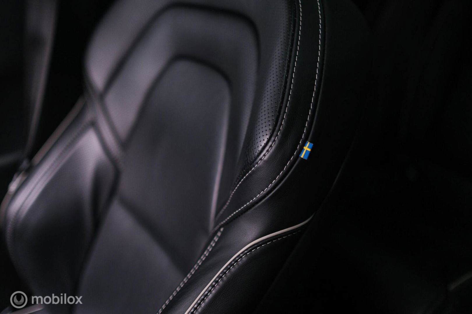 Volvo V90 2.0 T4 R-Design | Harman Kardon | Adaptive | Scandinavian line | Pilot Assist | Camera |HUD | Zonneschermen| Leder | Memory | Pa