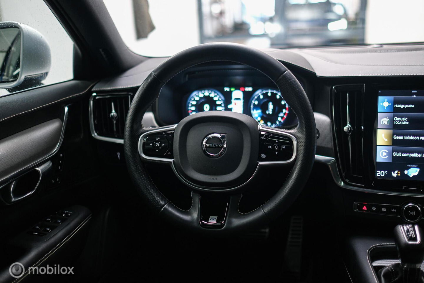 Volvo V90 2.0 T4 R-Design | Harman Kardon | Adaptive | Scandinavian line | Pilot Assist | Camera |HUD | Zonneschermen| Leder | Memory | Pa