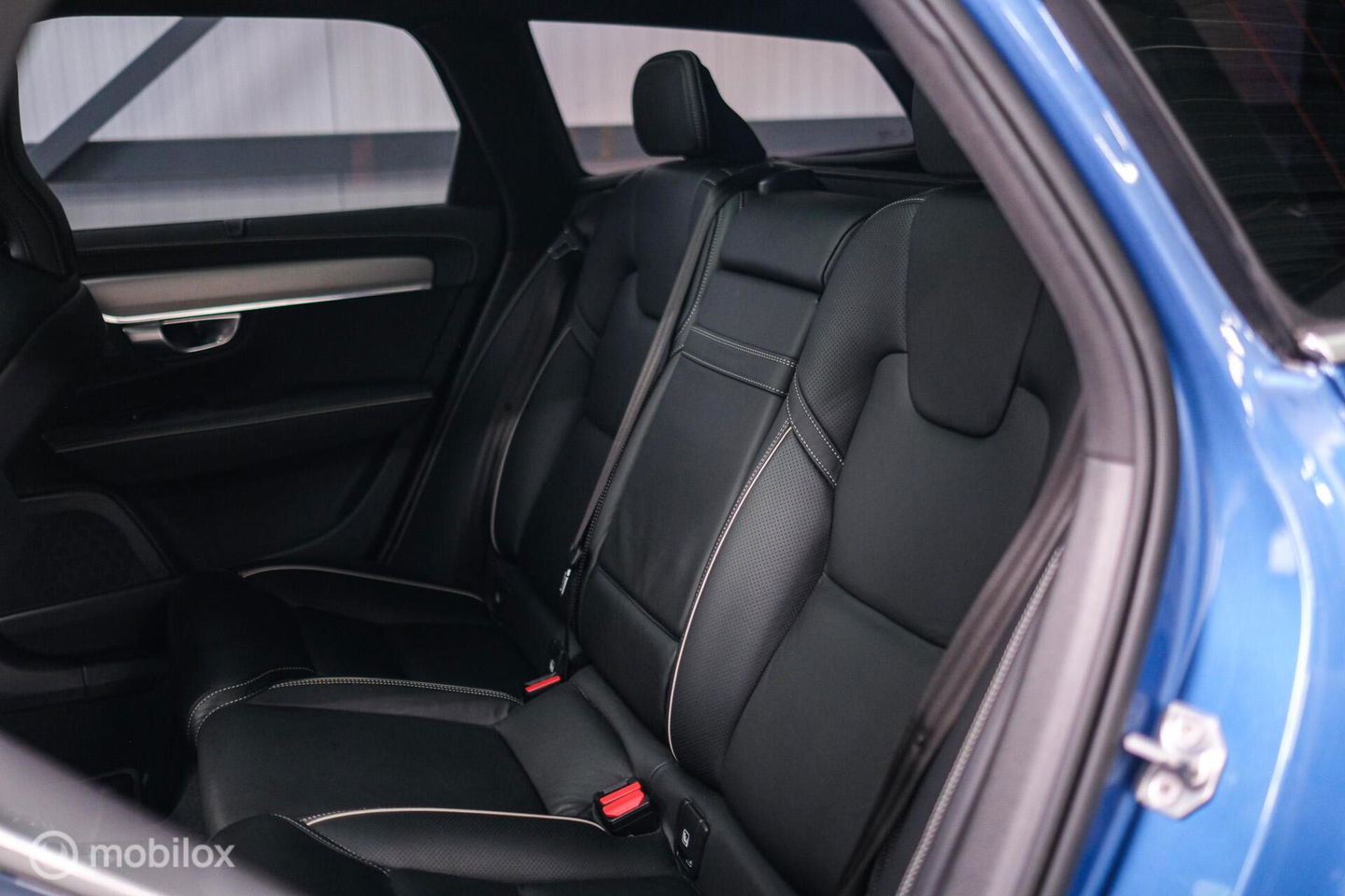 Volvo V90 2.0 T4 R-Design | Harman Kardon | Adaptive | Scandinavian line | Pilot Assist | Camera |HUD | Zonneschermen| Leder | Memory | Pa