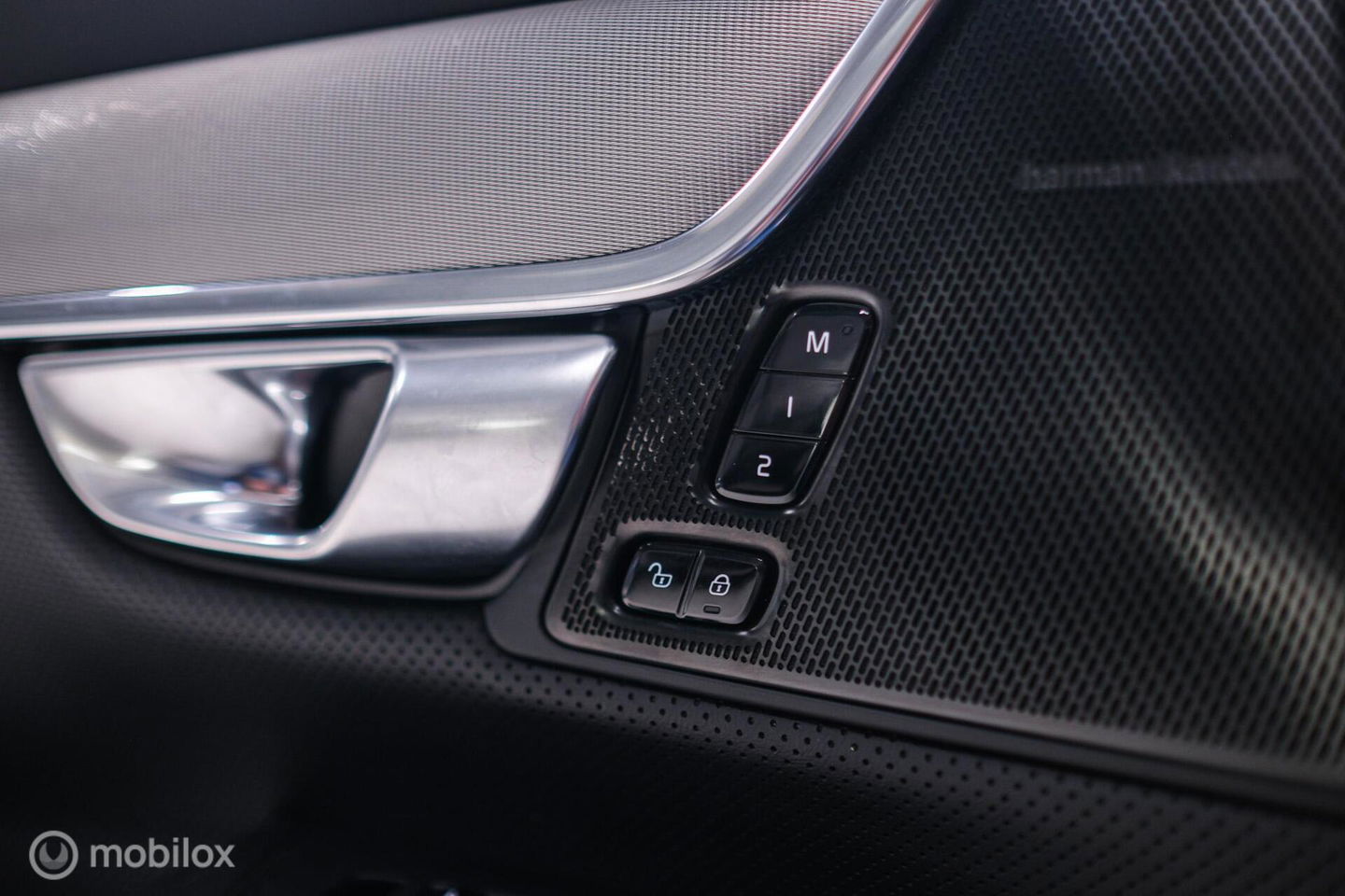 Volvo V90 2.0 T4 R-Design | Harman Kardon | Adaptive | Scandinavian line | Pilot Assist | Camera |HUD | Zonneschermen| Leder | Memory | Pa