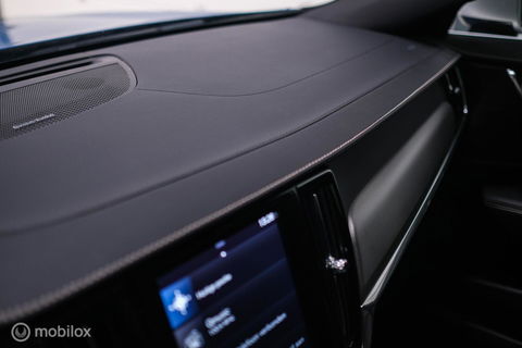 Volvo V90 2.0 T4 R-Design | Harman Kardon | Adaptive | Scandinavian line | Pilot Assist | Camera |HUD | Zonneschermen| Leder | Memory | Pa