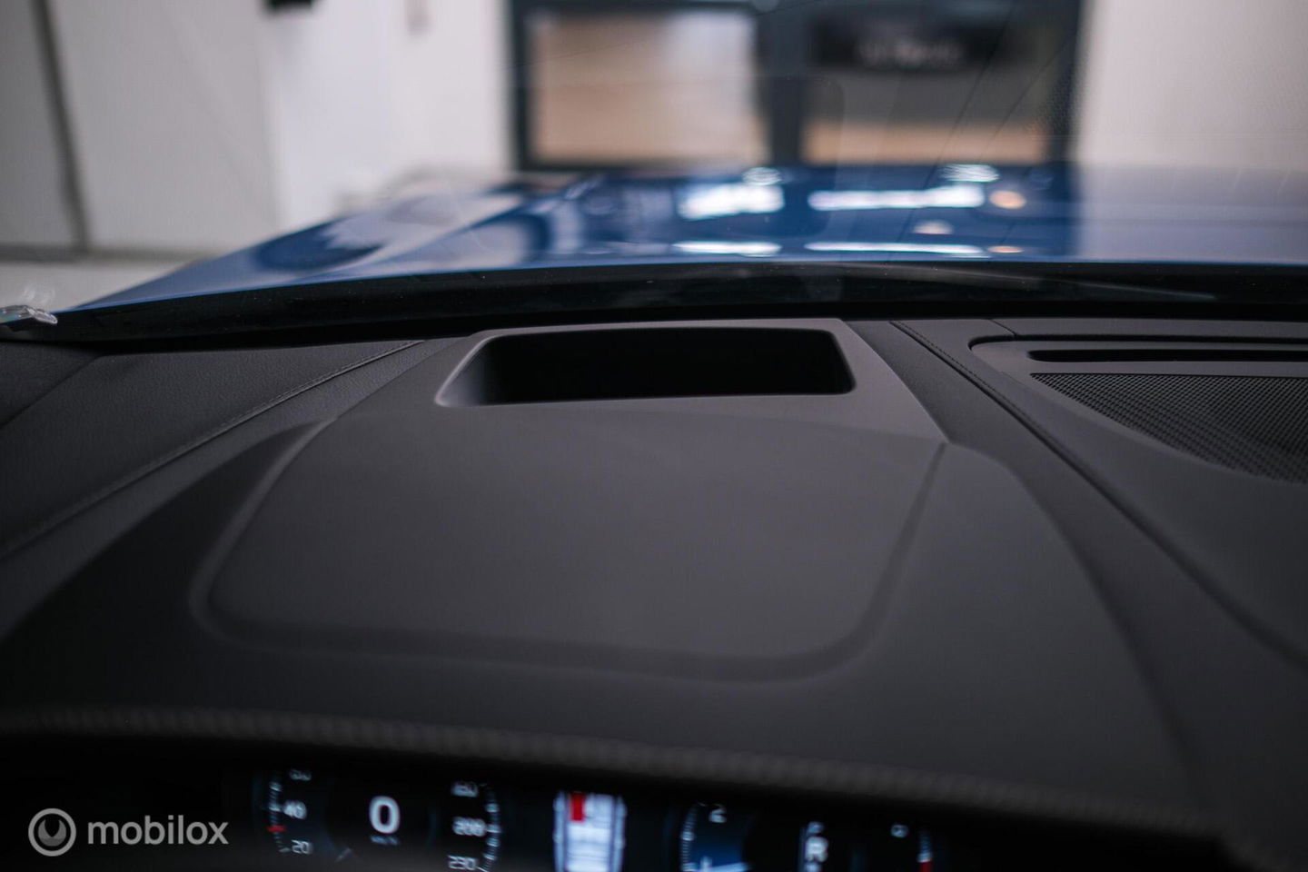 Volvo V90 2.0 T4 R-Design | Harman Kardon | Adaptive | Scandinavian line | Pilot Assist | Camera |HUD | Zonneschermen| Leder | Memory | Pa