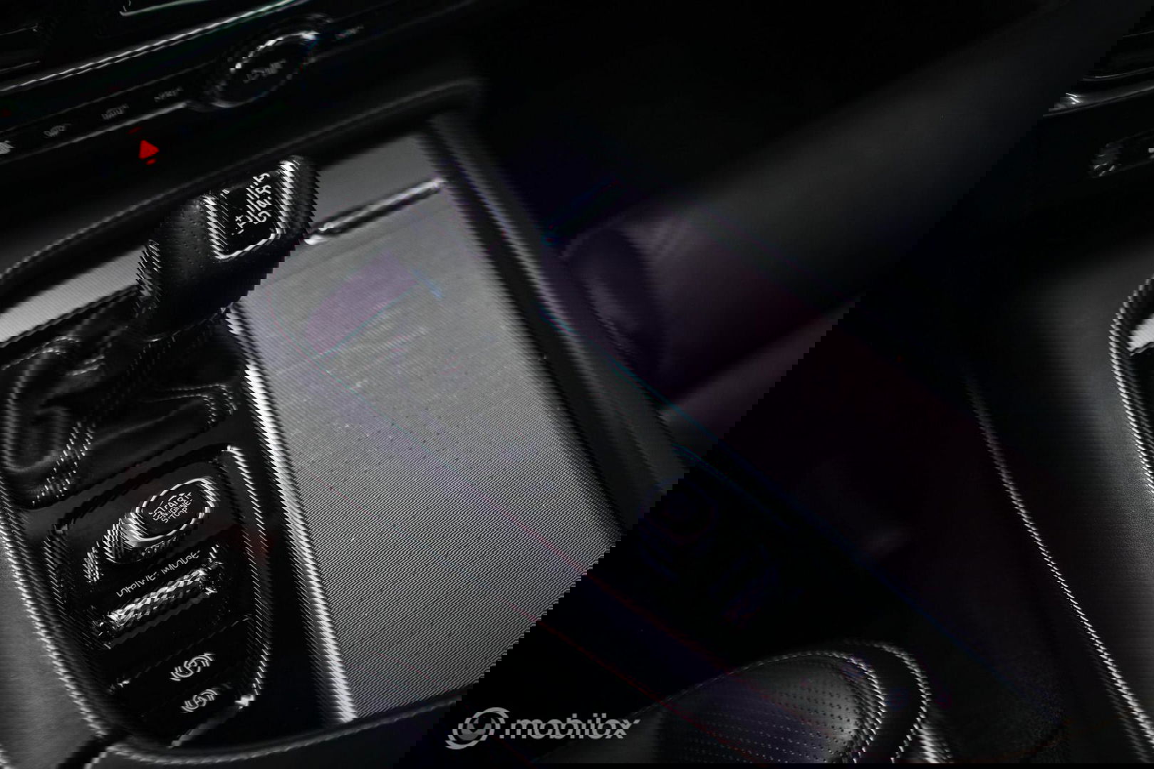 Volvo V90 2.0 T4 R-Design | Harman Kardon | Adaptive | Scandinavian line | Pilot Assist | Camera |HUD | Zonneschermen| Leder | Memory | Pa