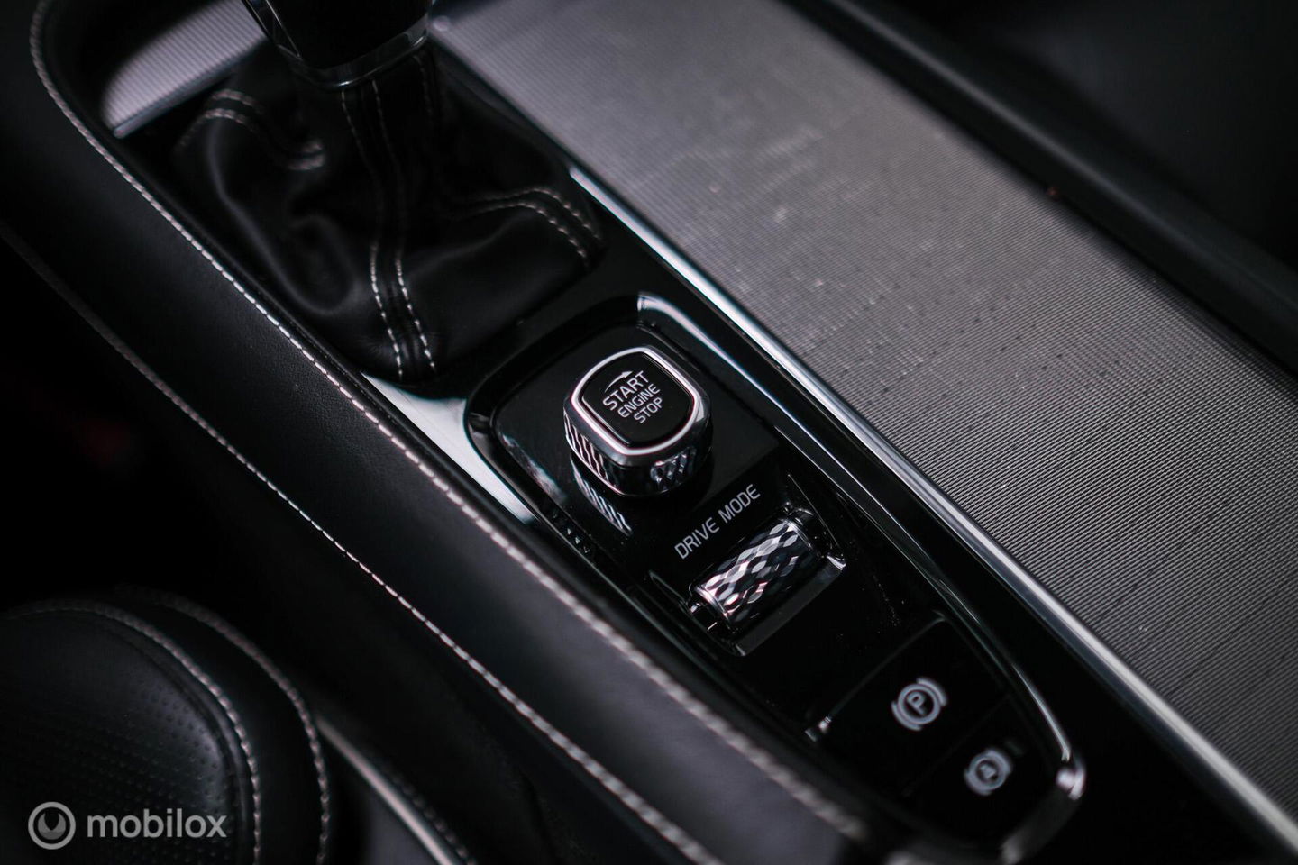 Volvo V90 2.0 T4 R-Design | Harman Kardon | Adaptive | Scandinavian line | Pilot Assist | Camera |HUD | Zonneschermen| Leder | Memory | Pa