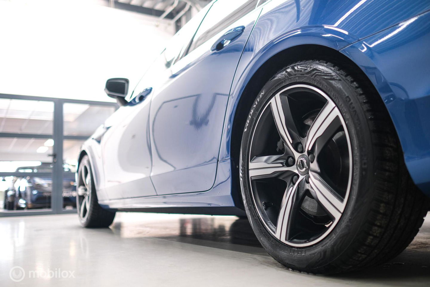 Volvo V90 2.0 T4 R-Design | Harman Kardon | Adaptive | Scandinavian line | Pilot Assist | Camera |HUD | Zonneschermen| Leder | Memory | Pa