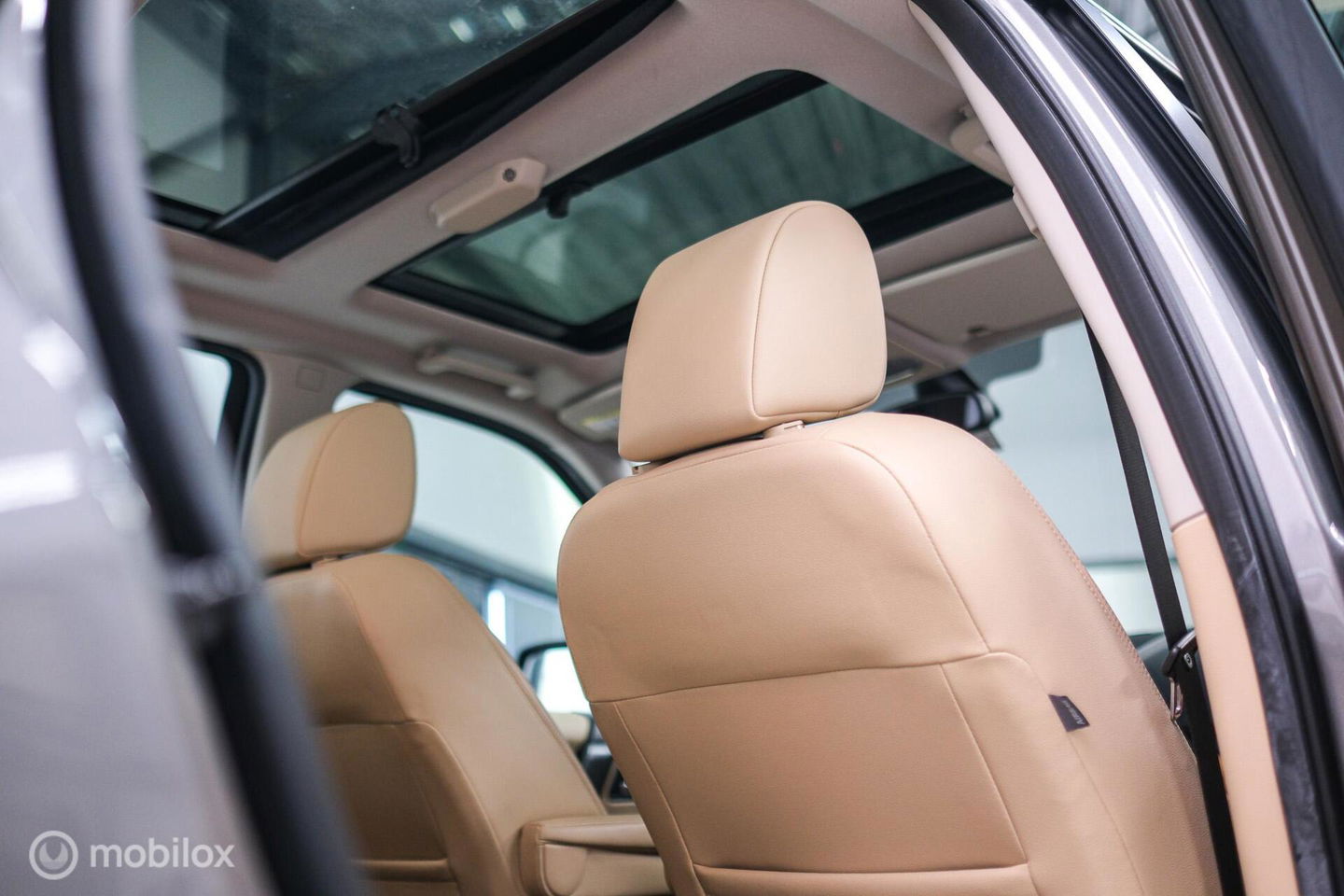 Land Rover Freelander 3.2 i6 HSE | 1e eigenaar | Dealer OH | 4x4 | Automaat | Panoramadak | Xenon | youngtimer | BTW auto | Lage km stand |