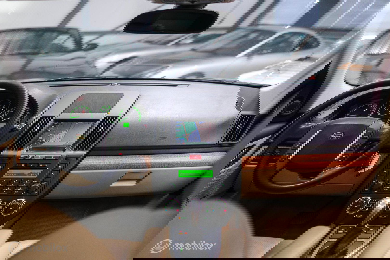 Land Rover Freelander 3.2 i6 HSE | 1e eigenaar | Dealer OH | 4x4 | Automaat | Panoramadak | Xenon | youngtimer | BTW auto | Lage km stand |