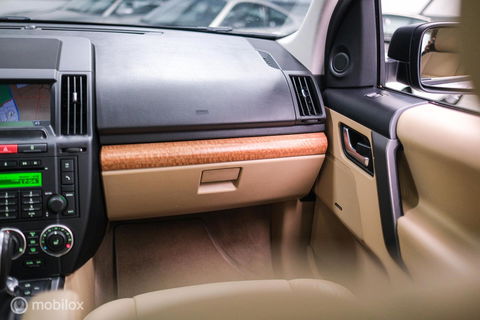 Land Rover Freelander 3.2 i6 HSE | 1e eigenaar | Dealer OH | 4x4 | Automaat | Panoramadak | Xenon | youngtimer | BTW auto | Lage km stand |