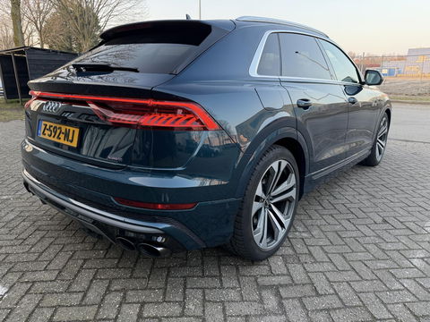 Audi Q8 55 TFSI e quattro Pro Line Advanced Hybrid l Luchtvering l Trekhaak l winter en zomerset