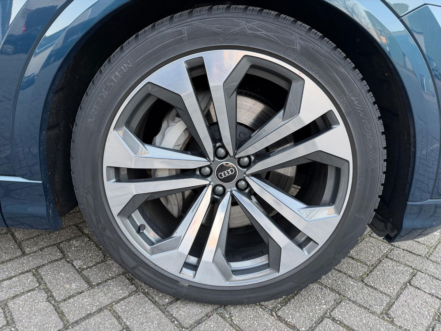 Audi Q8 55 TFSI e quattro Pro Line Advanced Hybrid l Luchtvering l Trekhaak l winter en zomerset