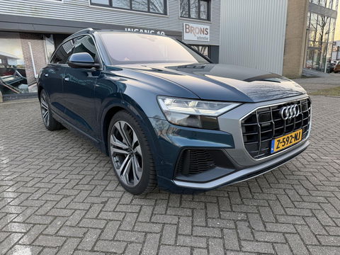 Audi Q8 55 TFSI e quattro Pro Line Advanced Hybrid l Luchtvering l Trekhaak l winter en zomerset