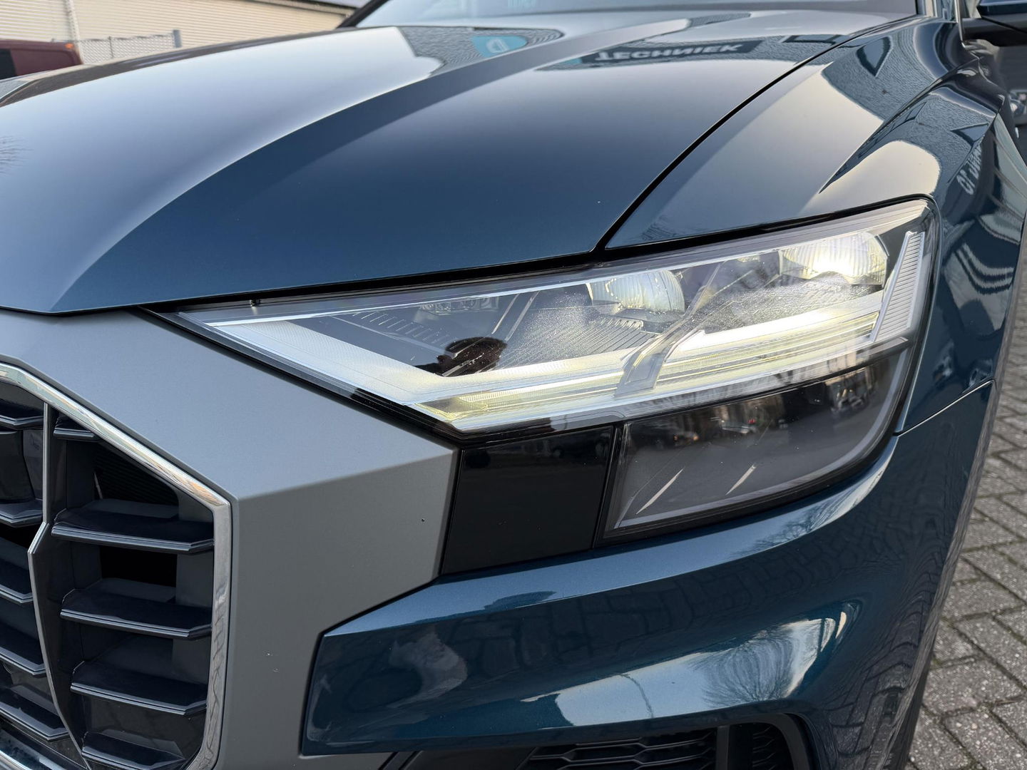 Audi Q8 55 TFSI e quattro Pro Line Advanced Hybrid l Luchtvering l Trekhaak l winter en zomerset