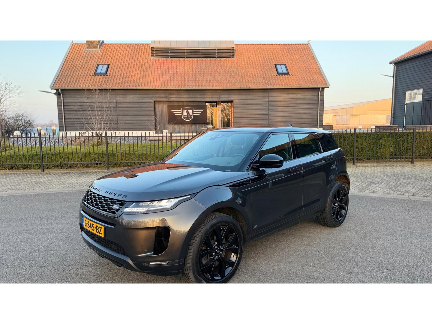 Land Rover Range Rover Evoque 2.0 D180 AWD R-Dynamic SE Leer Navi Led-Xenon Meridia Soundsysteem,