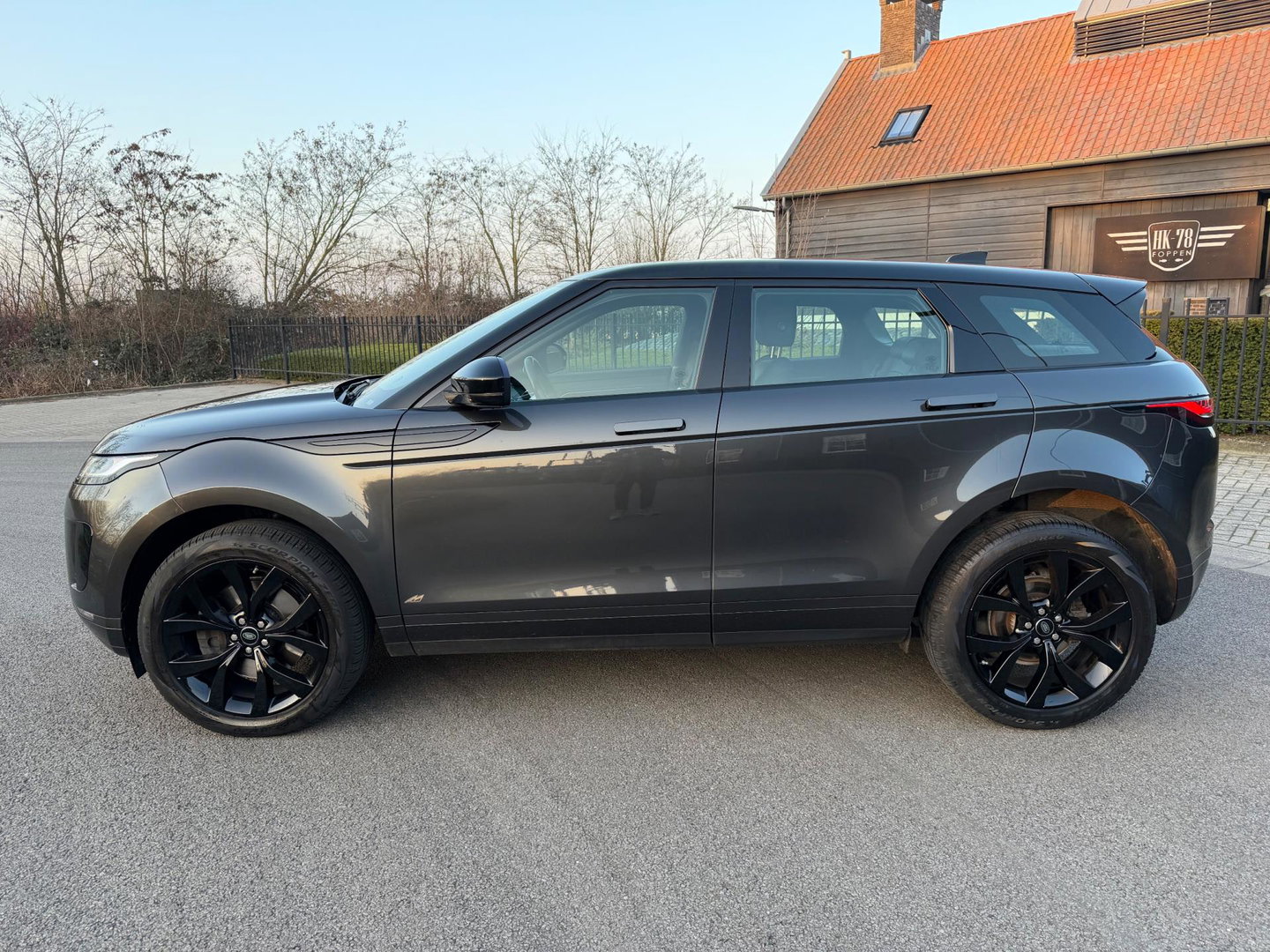Land Rover Range Rover Evoque 2.0 D180 AWD R-Dynamic SE Leer Navi Led-Xenon Meridia Soundsysteem,