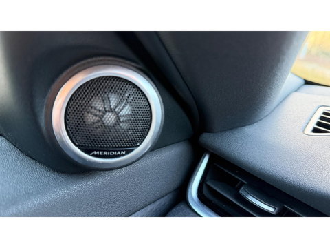 Land Rover Range Rover Evoque 2.0 D180 AWD R-Dynamic SE Leer Navi Led-Xenon Meridia Soundsysteem,